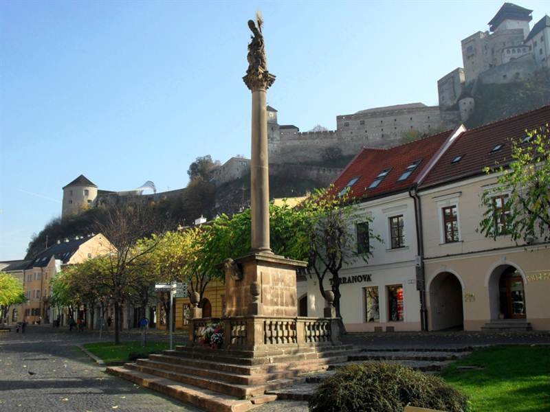 Morový stĺp v Trenčíne